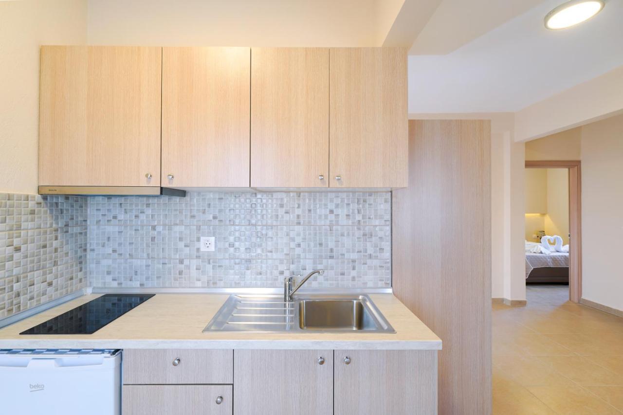 Theodore Apartments Skála Marión 外观 照片